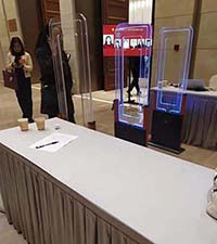 RFID会议签到门